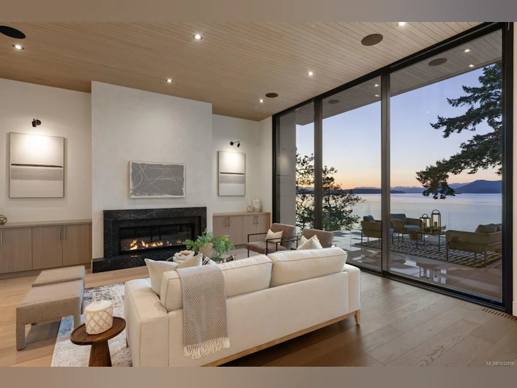 418 Lands End Road, North Saanich, BC, V8L 5L9 - 3