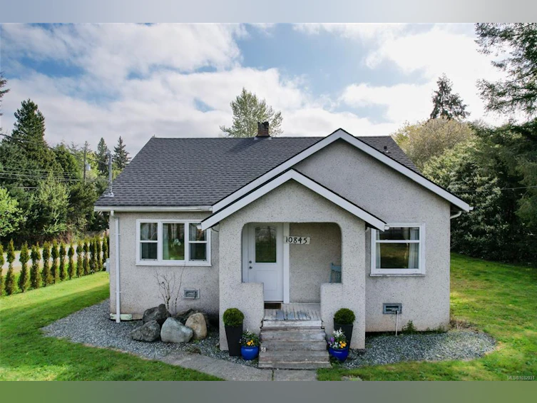 10845 Chemainus Road, Saltair, BC, V9G 2A4 - 2