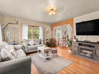 10845 Chemainus Road - 4