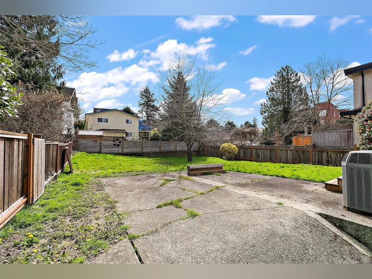 2935 Wascana Street, Saanich, BC, V9A 1V6 - 32