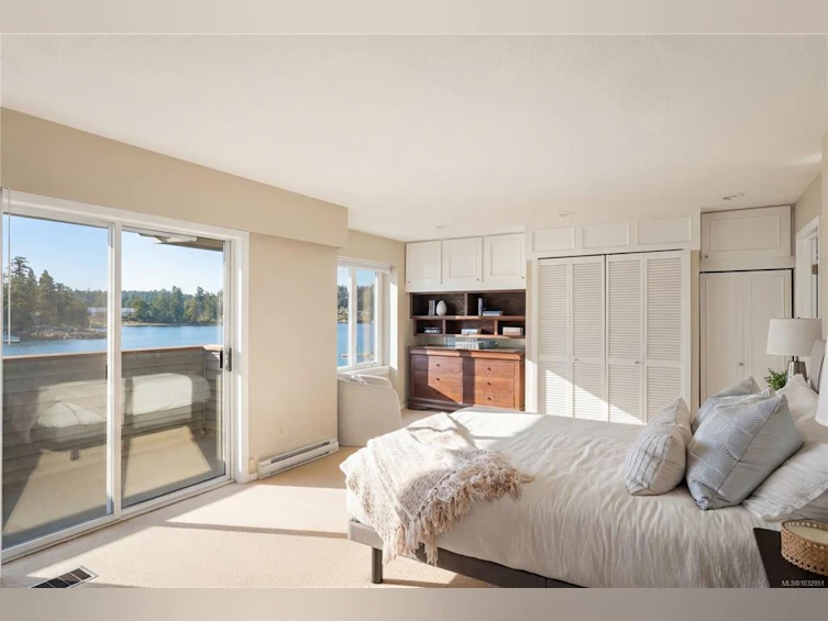 10680 Blue Heron Road, North Saanich, BC, V8L 5S6 - 25