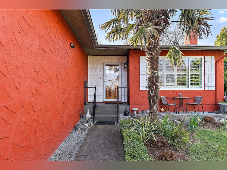4000 Cedar Hill Road, Saanich, BC, V8N 3C1 - 5