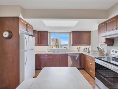315 W Crescent Road - 5