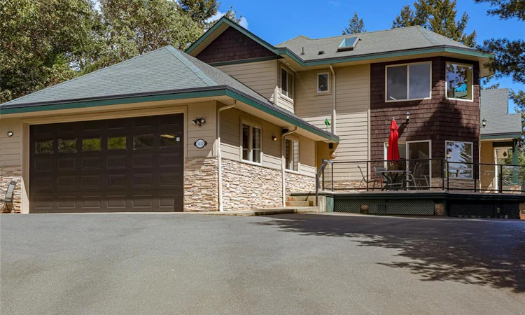 1450 White Pine Terrace