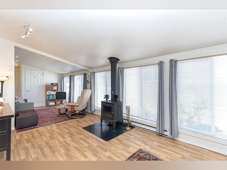 9-7583 Central Saanich Road, Central Saanich, BC, V8M 2B6 - 18