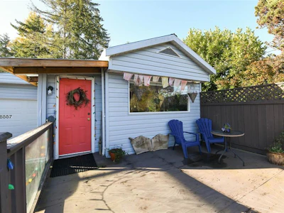 5557 Horne Street - 5