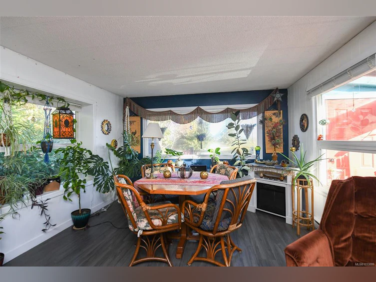 5557 Horne Street, Union Bay, BC, V0R 3B0 - 20