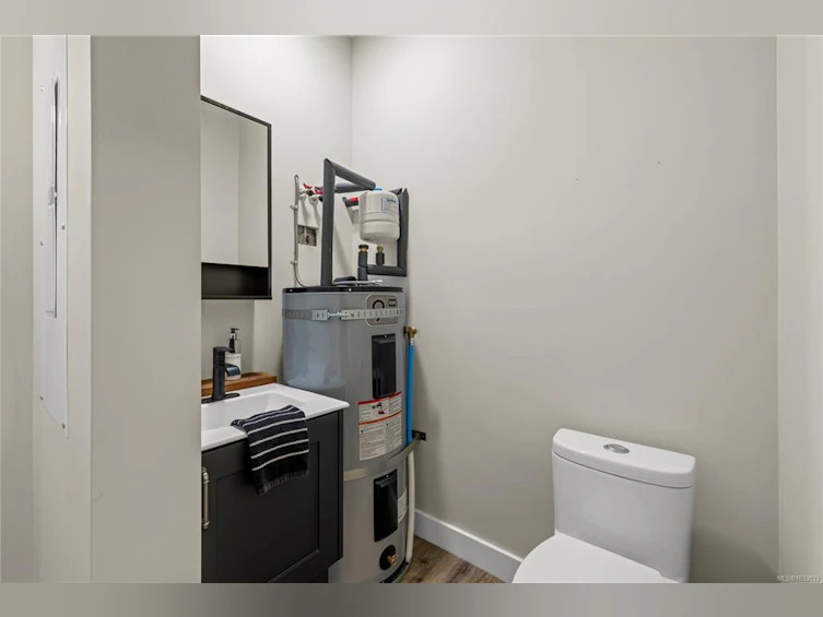 5625 Willow Road, Port Alberni, BC, V9Y 8V4 - 44