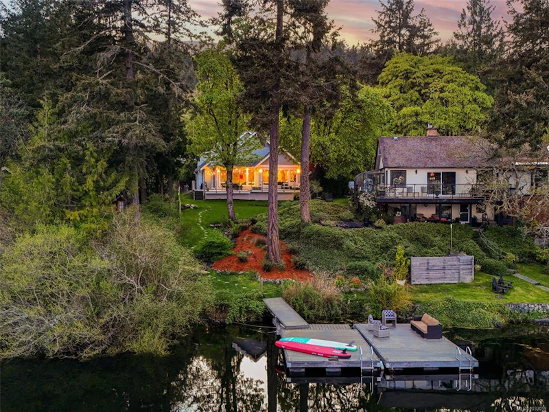 4885 Prospect Lake Road, Saanich BC V9E 1J5
