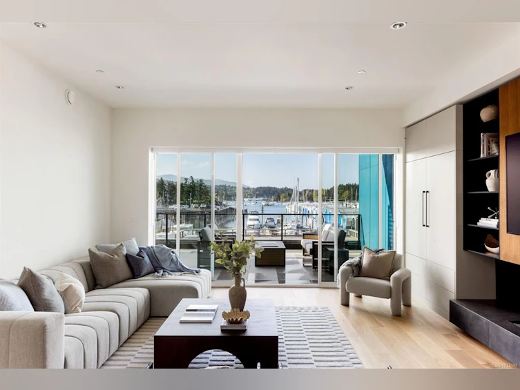 201-2270 Harbour Road, Sidney, BC, V8L 2P6 - 12
