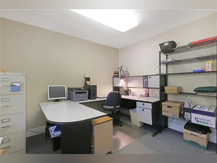2332 Endall Road, Black Creek, BC, V9J 1G7 - 11