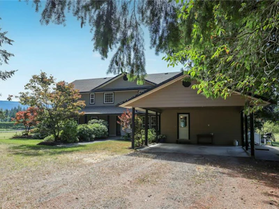 2332 Endall Road - 2