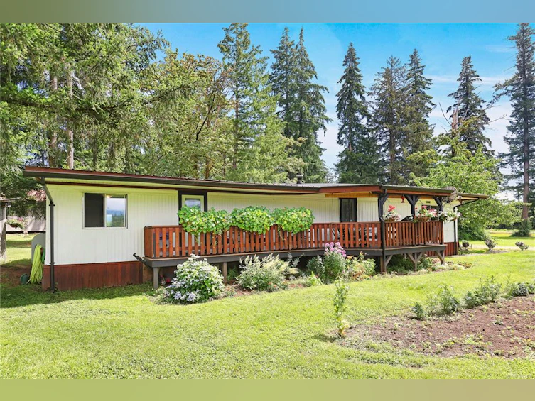 2332 Endall Road, Black Creek, BC, V9J 1G7 - 36