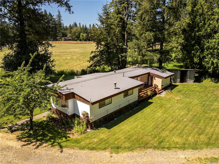 2332 Endall Road, Black Creek, BC, V9J 1G7 - 35