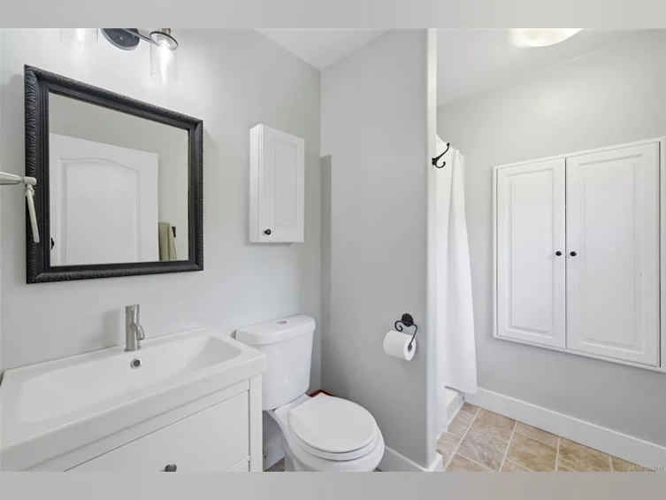 100 Comiaken Avenue, Lake Cowichan, BC, V0R 2G0 - 28