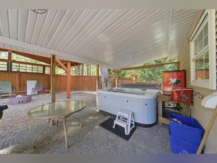 100 Comiaken Avenue, Lake Cowichan, BC, V0R 2G0 - 33