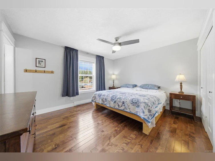100 Comiaken Avenue, Lake Cowichan, BC, V0R 2G0 - 22