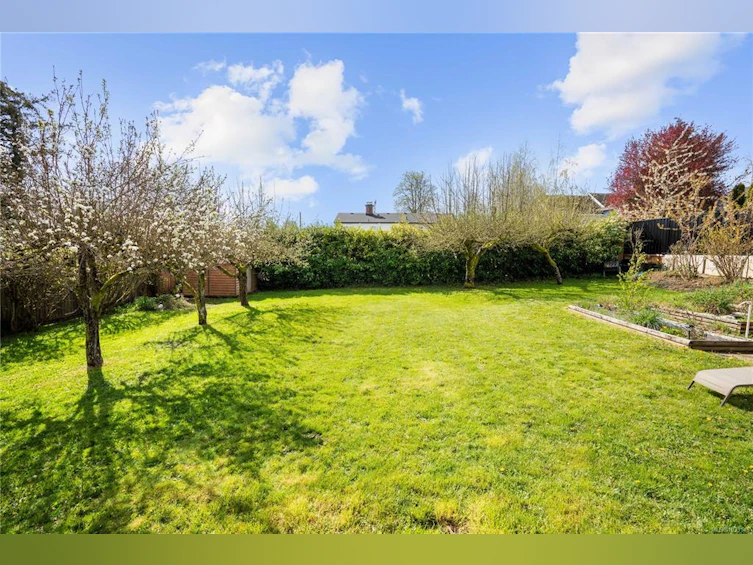 625 Broadway Street, Saanich, BC, V8Z 2G5 - 33