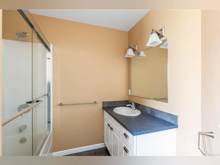 257 Michigan Street, Victoria, BC, V8V 1R4 - 24
