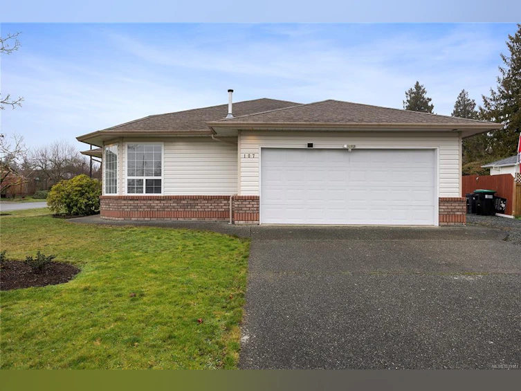 107 S Acacia Street, Parksville, BC, V9P 1H4 - 38