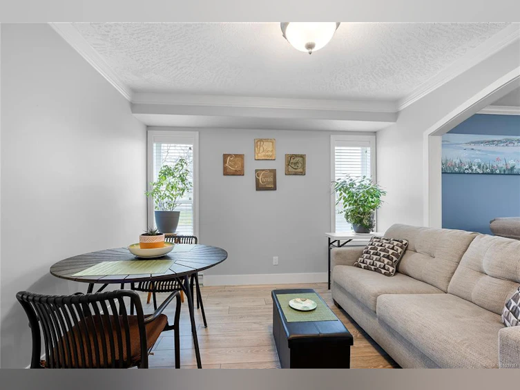 107 S Acacia Street, Parksville, BC, V9P 1H4 - 9