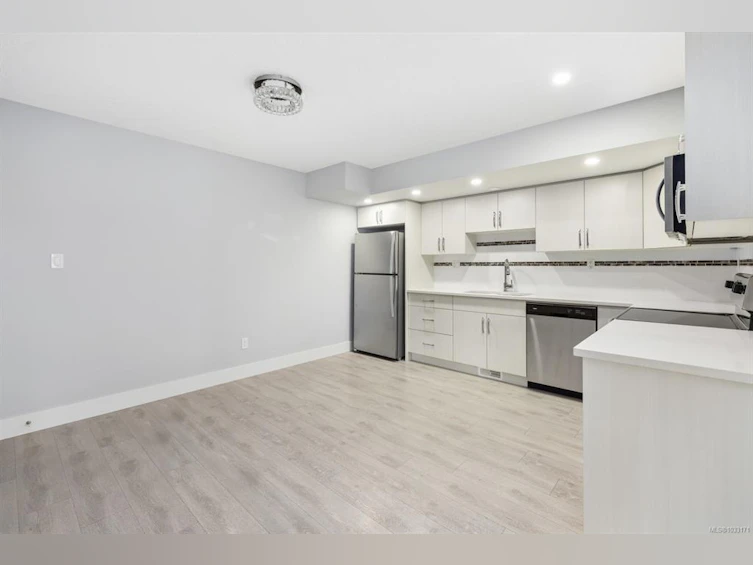 7-1027 College Street, Duncan, BC, V9L 2E8 - 10