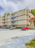 407 1187 Seafield Crescent