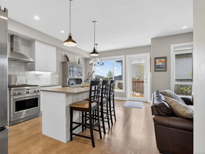 72-2607 Kendal Avenue - 4