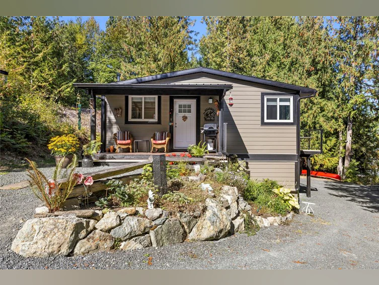 2180 South Lake Road, Qualicum Beach, BC, V9K 2L7 - 13