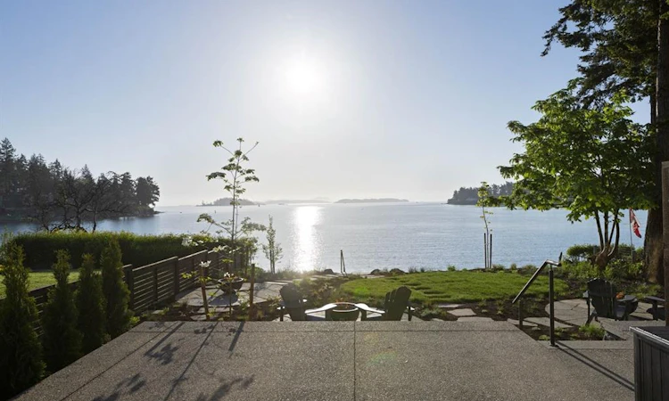 2-10393 Allbay Road