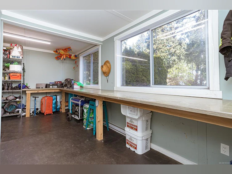 2519 Lasqueti Road, Qualicum Beach, BC, V9K 1Z1 - 31