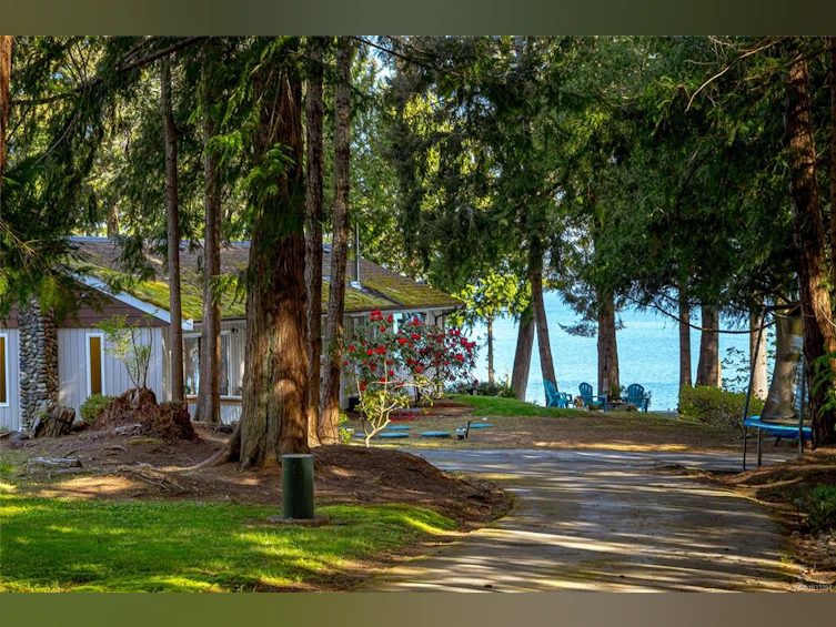2519 Lasqueti Road, Qualicum Beach, BC, V9K 1Z1 - 37