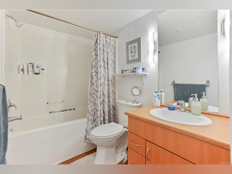 402-1155 Yates Street, Victoria, BC, V8V 3N1 - 8