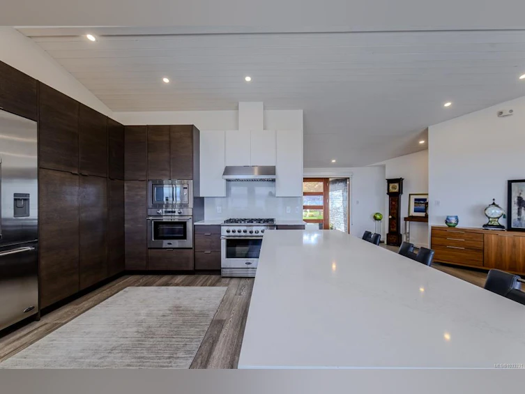 1701 Admiral Tryon Boulevard, French Creek, BC, V9P 1Y1 - 32