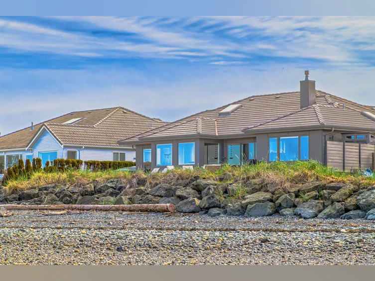1701 Admiral Tryon Boulevard, French Creek, BC, V9P 1Y1 - 3