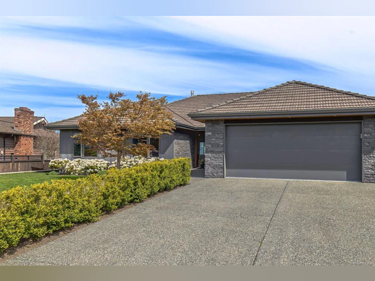 1701 Admiral Tryon Boulevard, French Creek, BC, V9P 1Y1 - 49