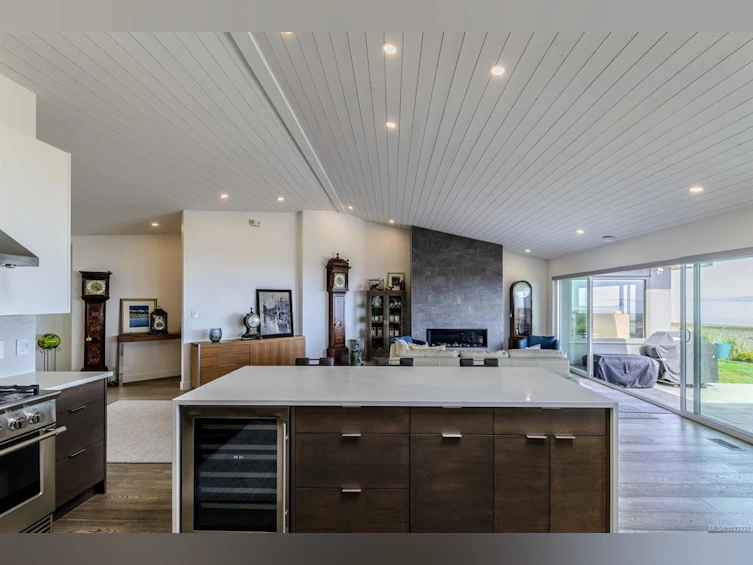 1701 Admiral Tryon Boulevard, French Creek, BC, V9P 1Y1 - 28