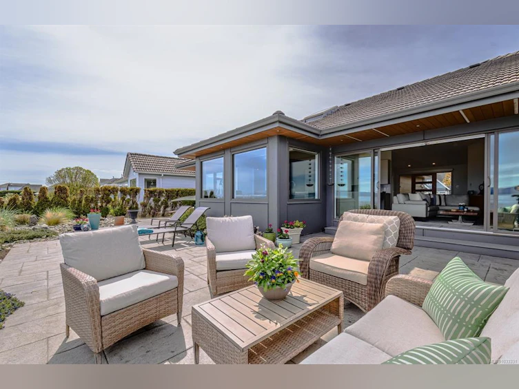 1701 Admiral Tryon Boulevard, French Creek, BC, V9P 1Y1 - 44