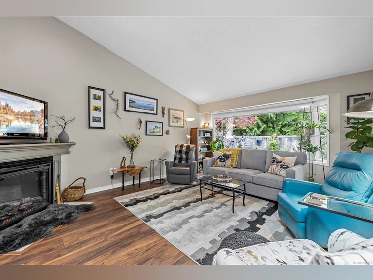 21-885 Berwick Road, Qualicum Beach, BC, V9K 1N7 - 2