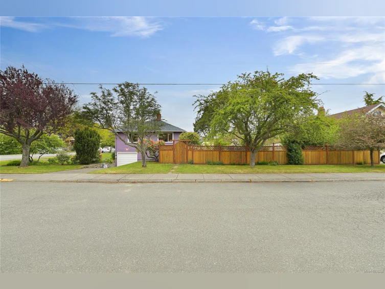 2771 Foul Bay Road, Oak Bay, BC, V8R 5C1 - 30
