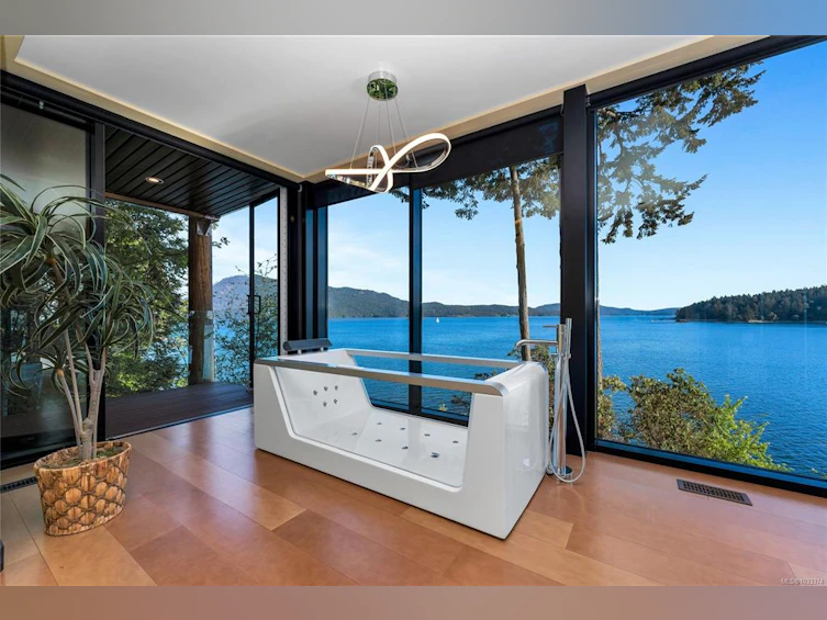 1676 Lands End Road, North Saanich, BC, V8L 5L5 - 34