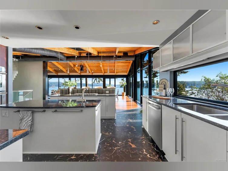 1676 Lands End Road, North Saanich, BC, V8L 5L5 - 15