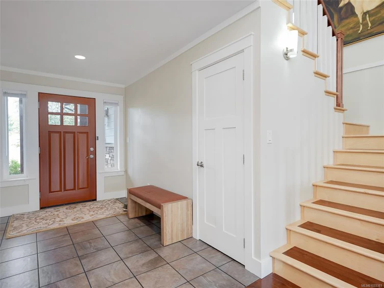 9173 Basswood Road, North Saanich, BC, V8L 3W8 - 2