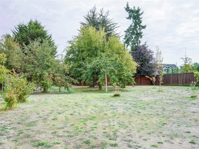 9173 Basswood Road, North Saanich, BC, V8L 3W8 - 26