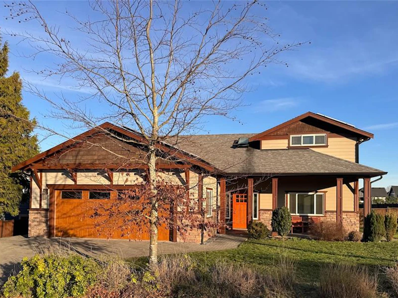9173 Basswood Road, North Saanich BC V8L 3W8
