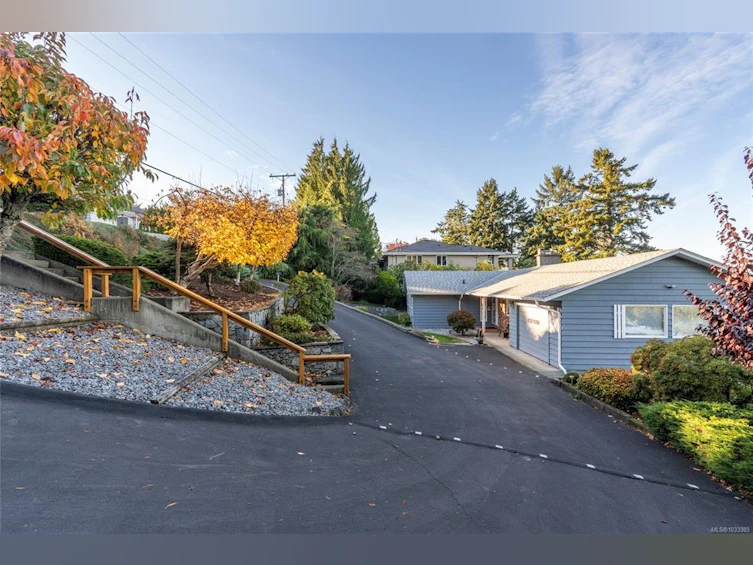 5020/5010 Fillinger Crescent, Nanaimo, BC, V9V 1J1 - 43