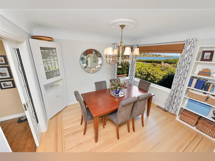 218 Beach Drive, Oak Bay, BC, V8S 2M1 - 22