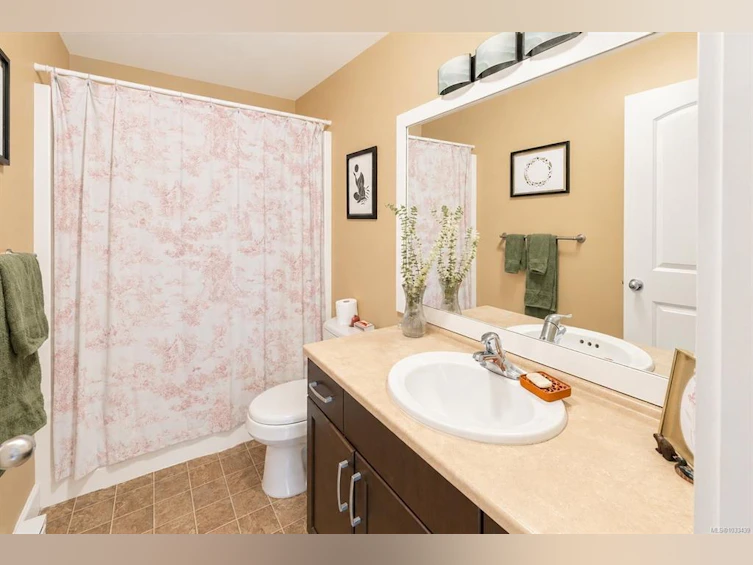 380 Pacific Crescent, Ucluelet, BC, V0R 3A0 - 18
