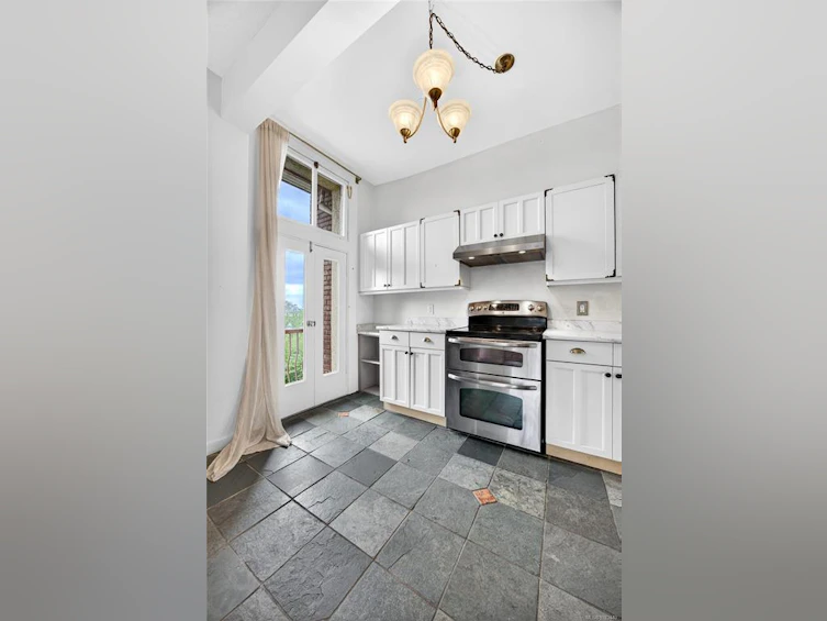 306-120 Douglas Street, Victoria, BC, V8V 2N9 - 31