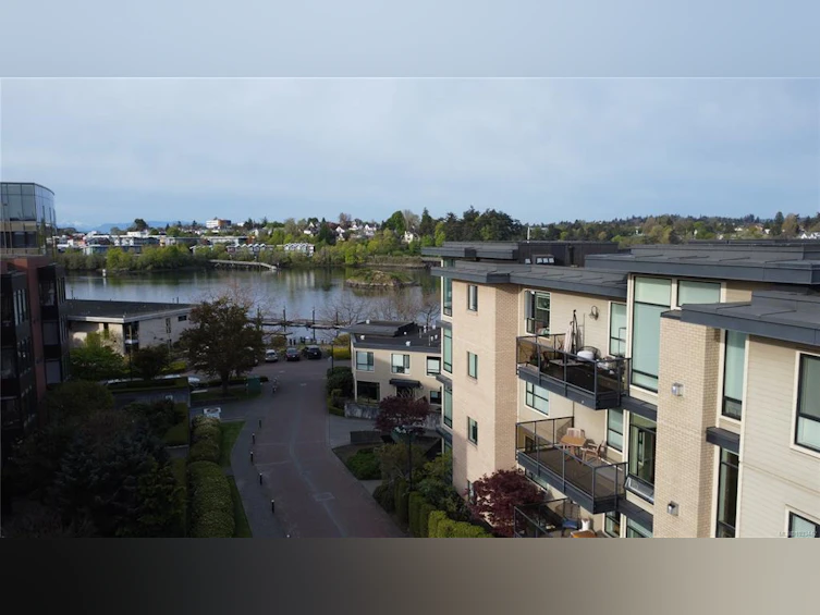 306-330 Waterfront Crescent, Victoria, BC, V8T 5K3 - 41